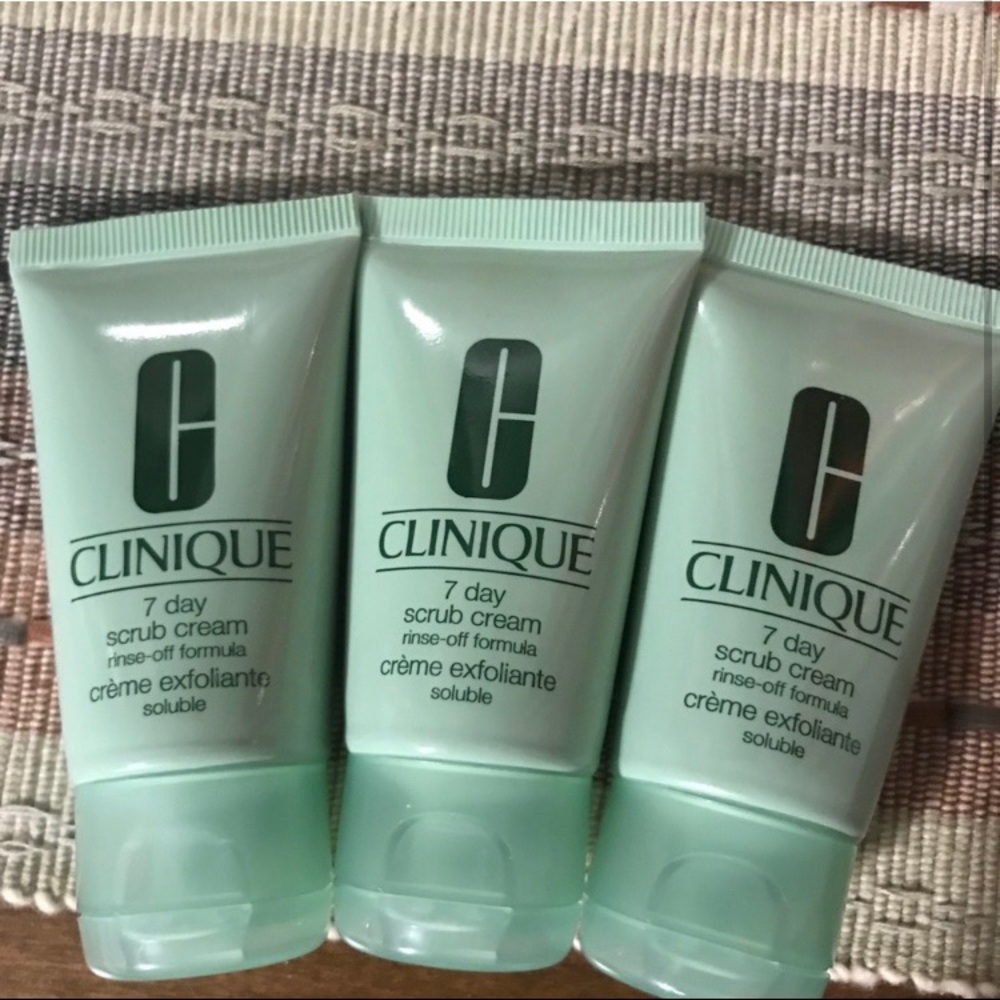 3 New Clinique 7 Day Scrubs